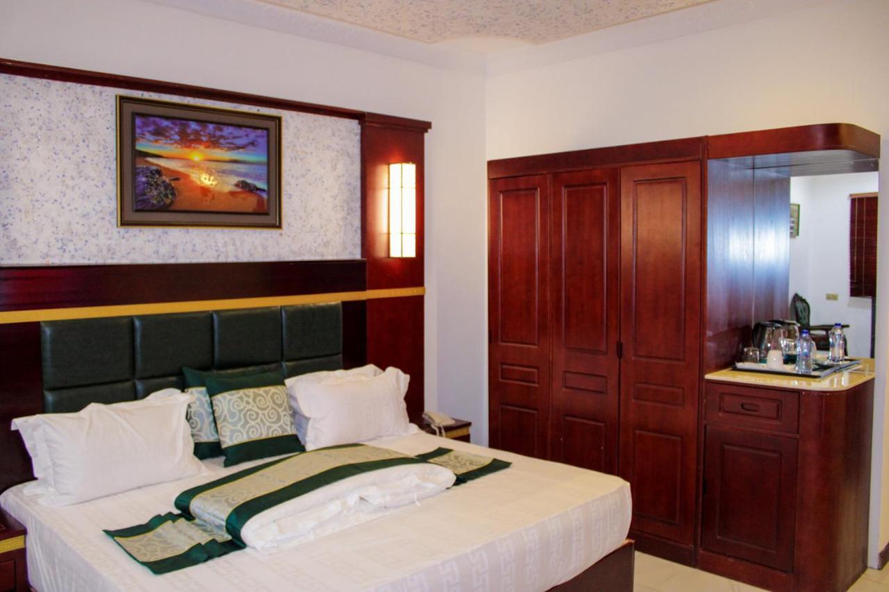 Dellagio Hotel 와 외부 사진